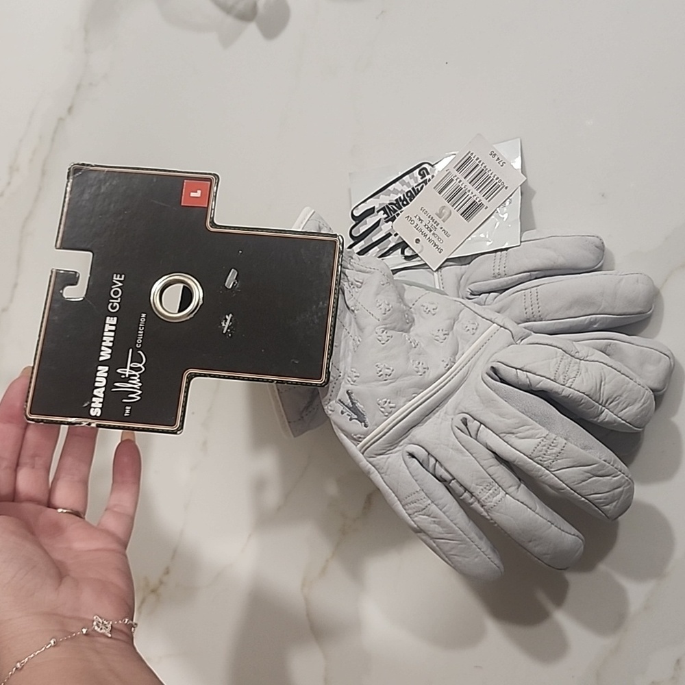 Shaun White Winter Ski Snowboarding Glove - NEW!